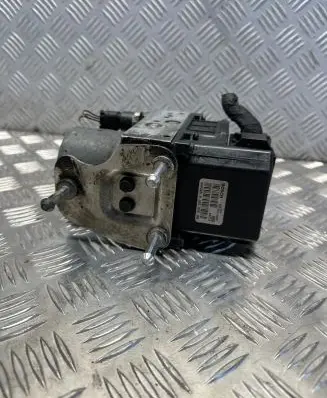Volkswagen Phaeton ABS Pump 0265950105 H33S0047 490295