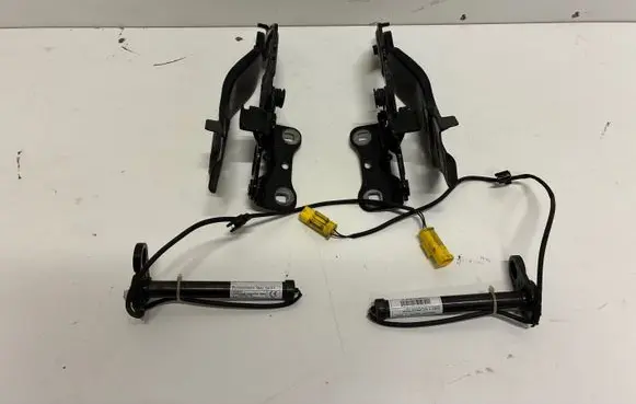 Mercedes-Benz A W177 Engine bonnet/hood hinges A1779062301 A1778901100 A1778801200