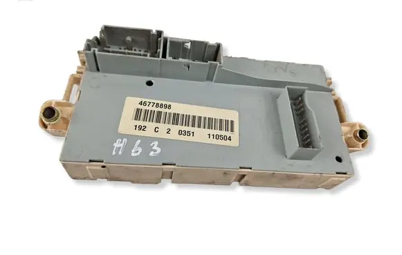 Fiat Stilo Fuse box set 46778898 51715858NPL 51715858