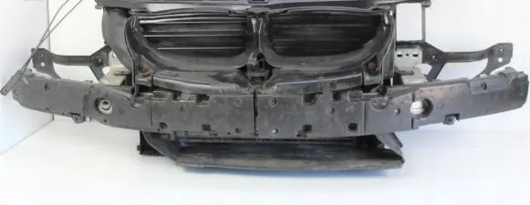 BMW 5 E60 E61 Front bodywork piece 