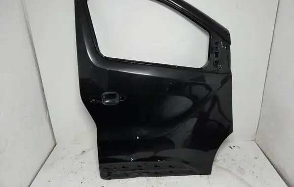 Renault Trafic III (X82) Front door