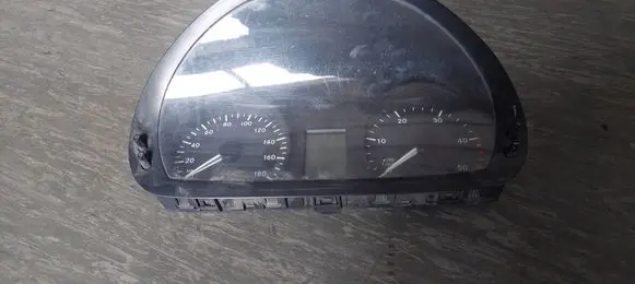 Mercedes-Benz Sprinter W906 Speedometer (instrument cluster) A9069002200