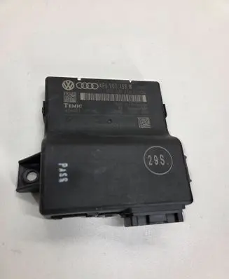 Audi A6 S6 C6 4F Gateway control module 4F0907468M 404476 4F0907468F