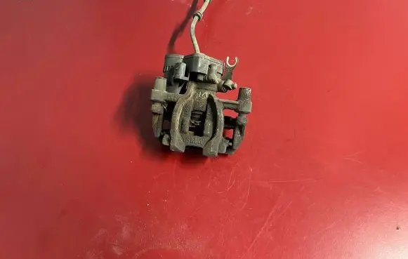 BMW X1 F48 F49 Hand brake/parking brake motor 6798958