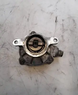 Renault Espace - Grand espace IV Vacuum pump 8200102535