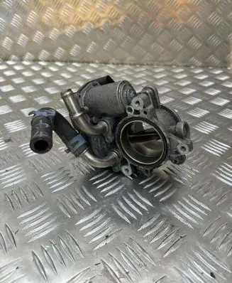 Volkswagen Golf VII Electric throttle body valve 04L128063P A2C84315500 04L128059K
