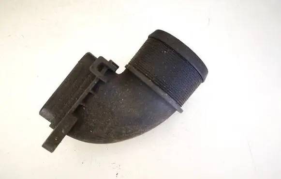 Opel Zafira B Intercooler hose/pipe 13223399