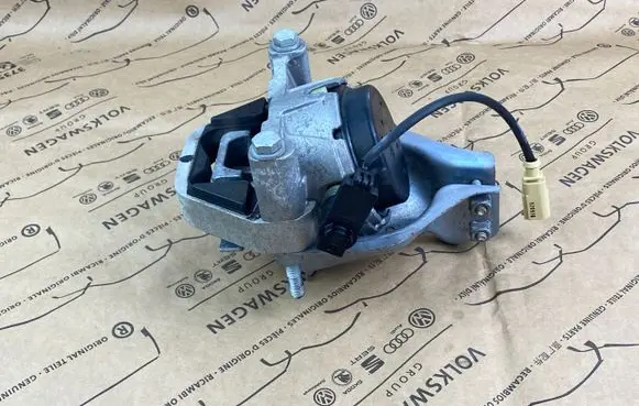 Audi A6 S6 C7 4G Engine mount bracket 4G0199381NT