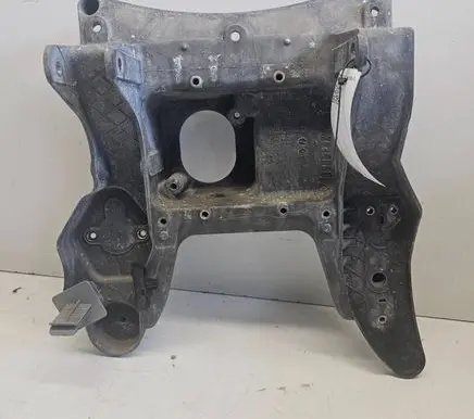 Audi Q7 4L Brake pedal bracket assembly 7L8723117