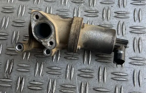 KIA Ceed EGR valve 284102A300