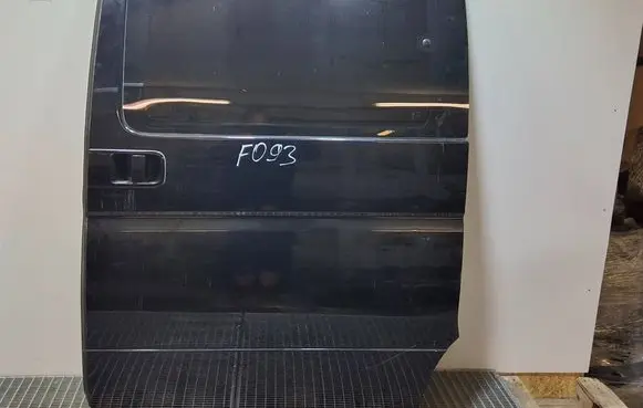 Nissan Elgrand Side sliding door 