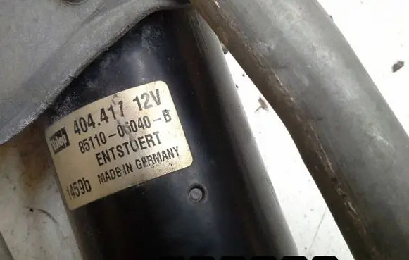 Toyota Avensis T220 Wiper motor 8511005040