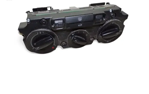 Volkswagen Caddy Climate control unit