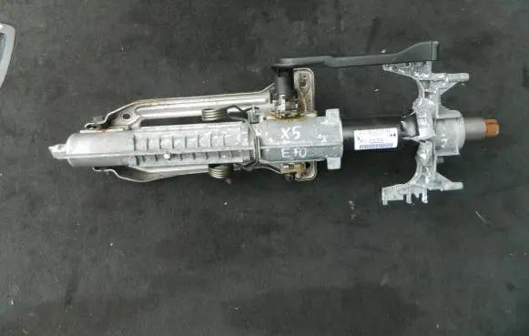 BMW X5 E70 Steering wheel axle 6781187