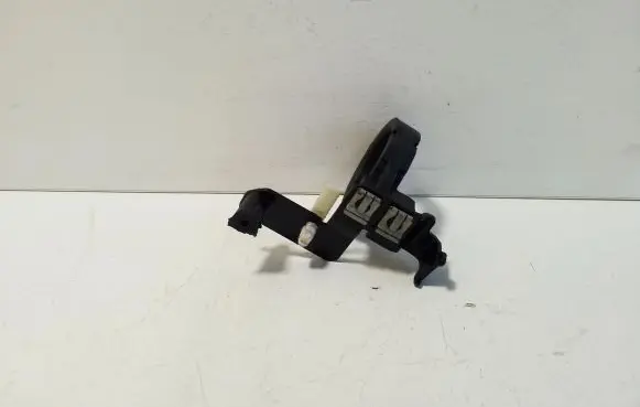 Ford Kuga III Other engine bay part