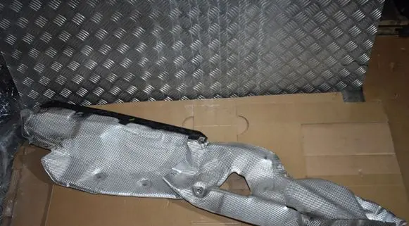 Porsche Cayenne (9Y0 9Y3) Exhaust heat shield 