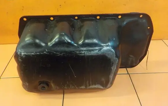 Mini One - Cooper Coupe R56 Oil sump V755048380