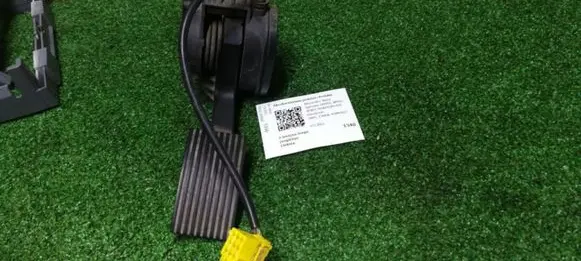 Mercedes-Benz Sprinter W901 W902 W903 W904 Accelerator throttle pedal 9703000304