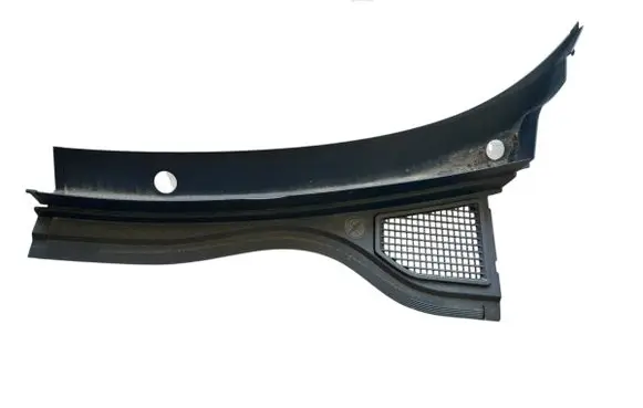 Volkswagen Tiguan Wiper trim 571819403C