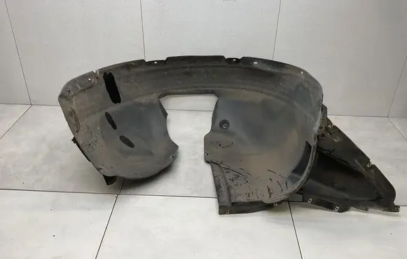Volkswagen Scirocco Front wheel arch liner splash guards 1K8805912A