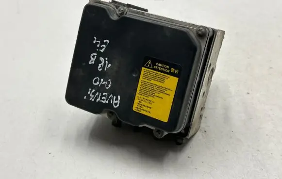 Toyota Avensis T270 ABS Pump 0265950749