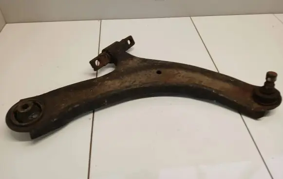 Nissan X-Trail T31 Front control arm