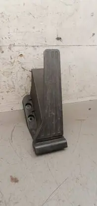 Mercedes-Benz C W204 Accelerator throttle pedal 4513000000