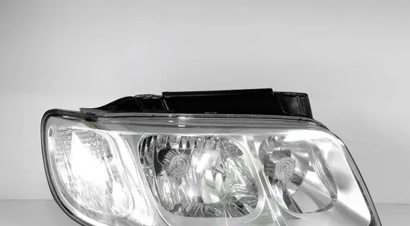 Hyundai Matrix Headlight/headlamp 9210217630