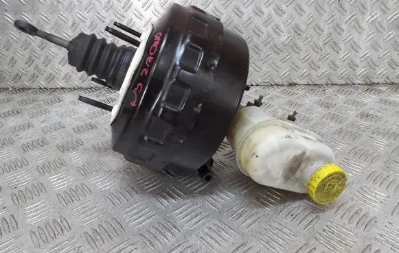 Jeep Grand Cherokee (WJ) Brake booster 