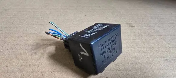 Suzuki Ignis Other relay 3061084F00 0665005350 F1257X