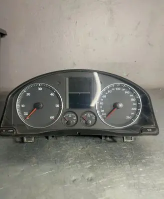 Volkswagen Golf V Speedometer (instrument cluster) 1K0920861B V0020000 1K0920861E