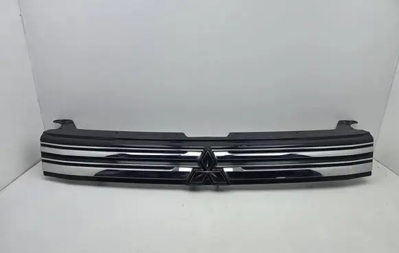 Mitsubishi Outlander Front grill 7450A643 7450A862