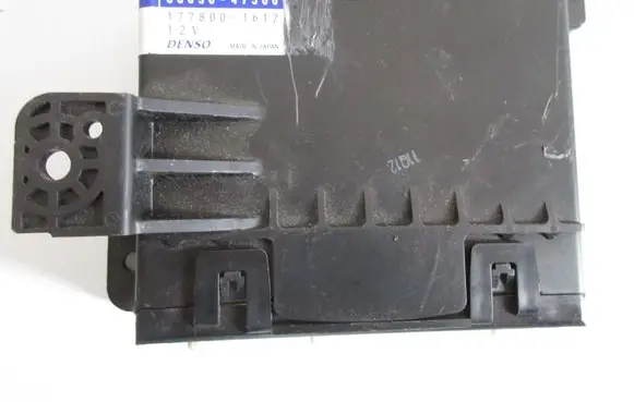 Toyota Prius (XW30) Other control units/modules 8865047300