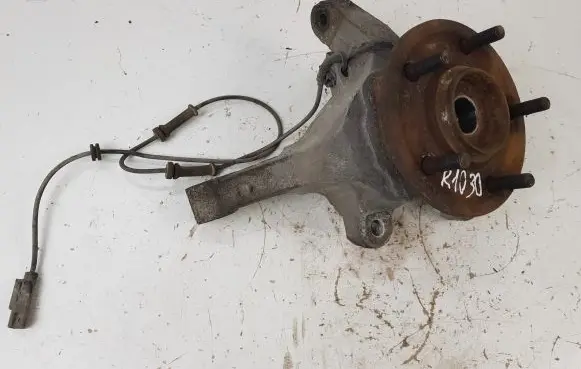 Chrysler Pacifica Front wheel hub spindle knuckle 04743147AB
