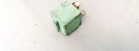 BMW 5 E39 Other relay 61368373700 61.36-8373700