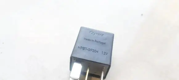 Audi A4 S4 B8 8K Other relay 7M0951253C