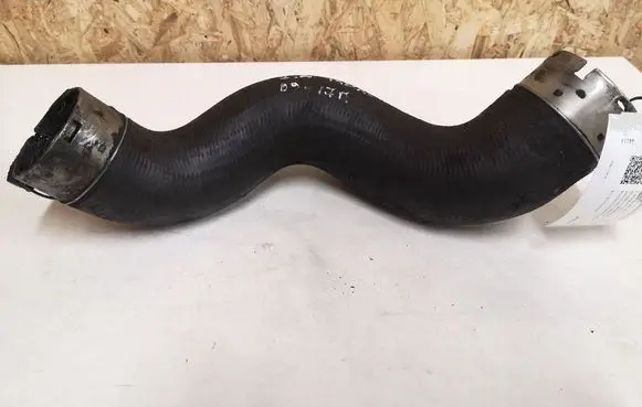 Mercedes-Benz C W204 Intercooler hose/pipe 230910503870856