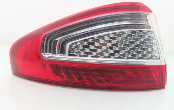 Ford Mondeo MK IV Rear/tail lights BS7113405A