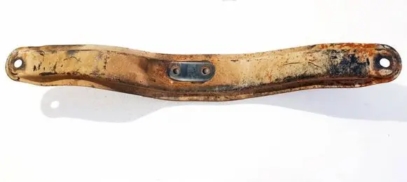 Subaru Forester SG Engine mounting bracket 