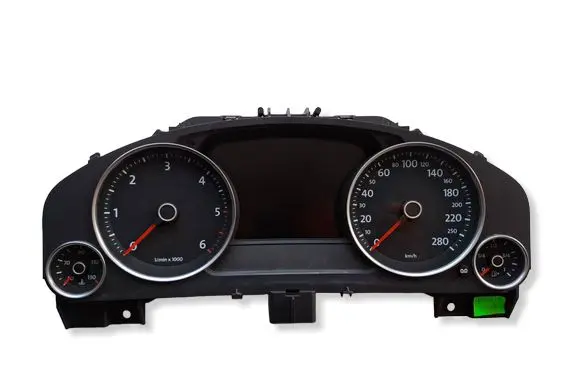 Volkswagen Touareg II Speedometer (instrument cluster) 7P6920883B 0263677151