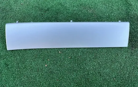 Volkswagen Touareg II Panel trim 7P1858418