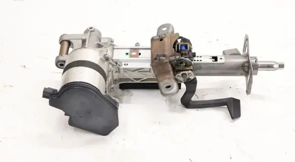 Ford Focus Steering wheel axle JX6C-3D077-A1J