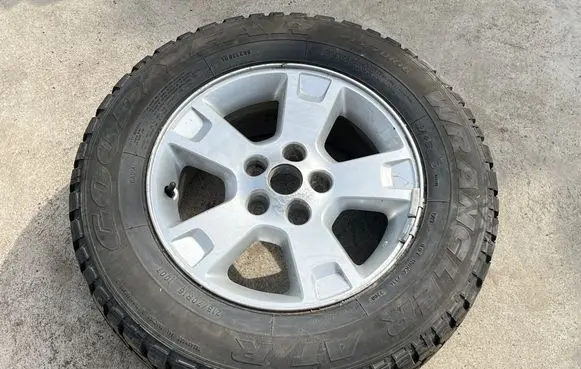 KIA Sorento R16 alloy rim 