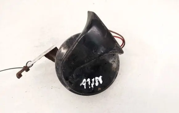 Skoda Fabia Mk2 (5J) Horn signal e120009 a71335