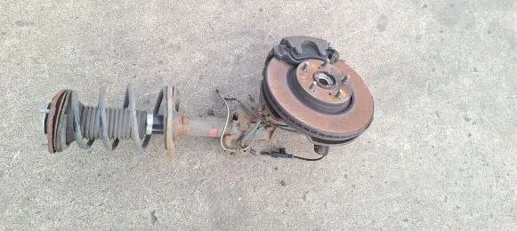 Toyota Verso Front wheel hub spindle knuckle