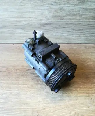 Ford Mondeo Mk III Air conditioning (A/C) compressor (pump) 1S7H19D629P