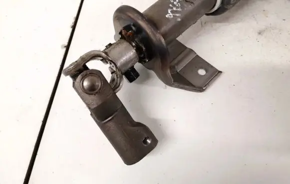 Hyundai Santa Fe Steering column universal joint