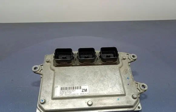 Honda Civic Engine control unit/module ECU 37820-RNA-E21