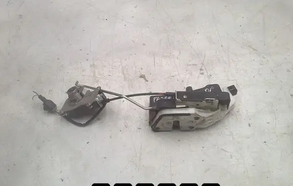 Mitsubishi Pajero Front door lock 070718