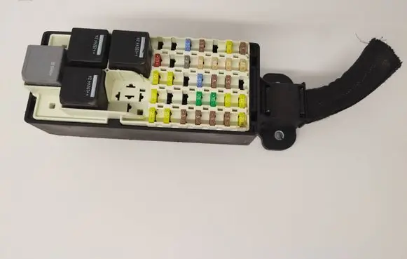 Jaguar F-Pace Fuse box set GX7314A067EA P00132441A